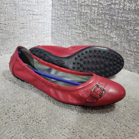 TOD'S Women's Size 37 EU 6 US Red Leather Belt Driving Ballet Scrunch Shoes - Picture 9 of 12